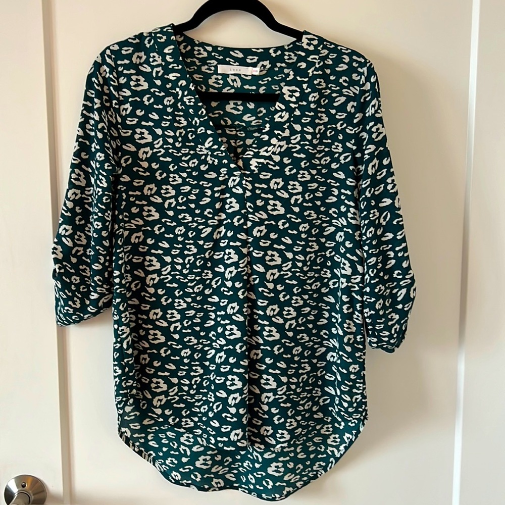 LUSH - 3/4 sleeve blouse
